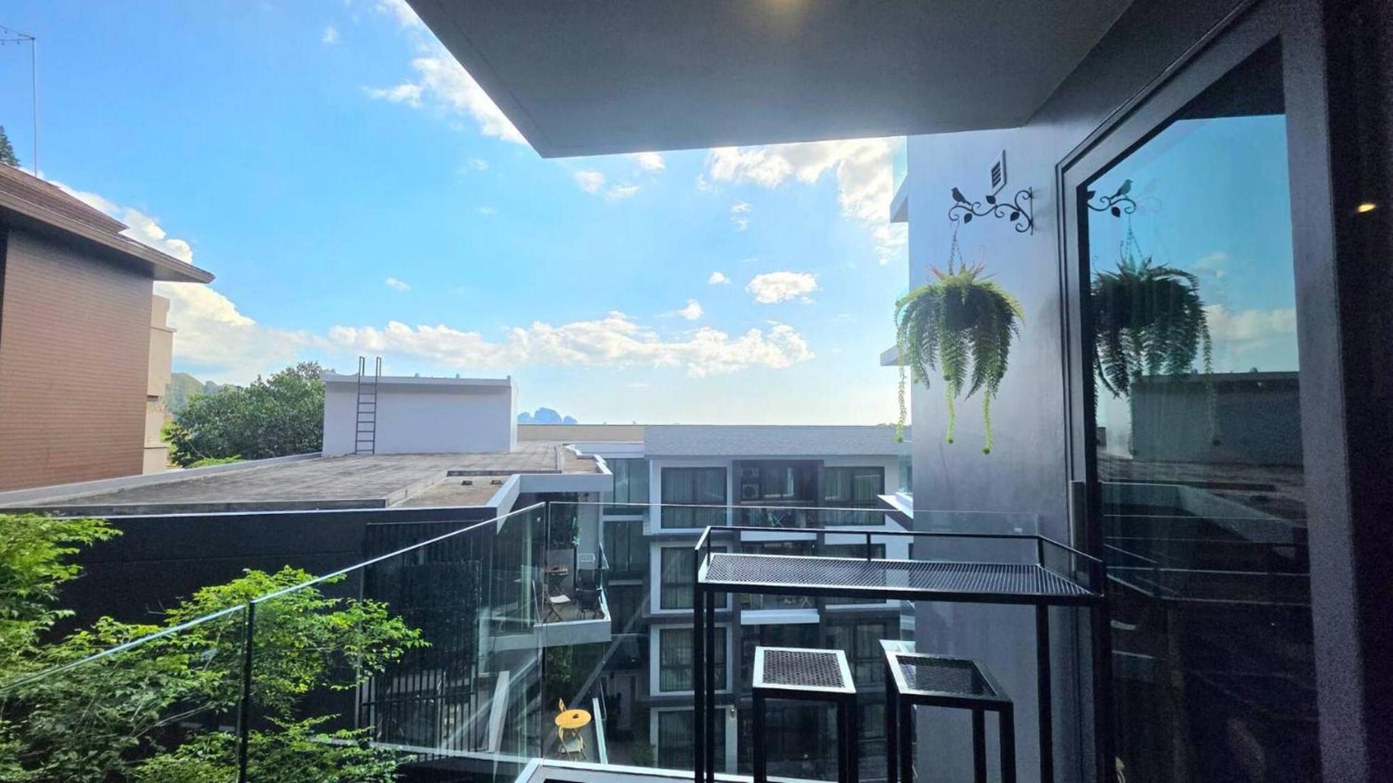 Room In Apartment - A301- Forest View Corner Unit 1Br-1Bath Ao Nang Eksteriør billede